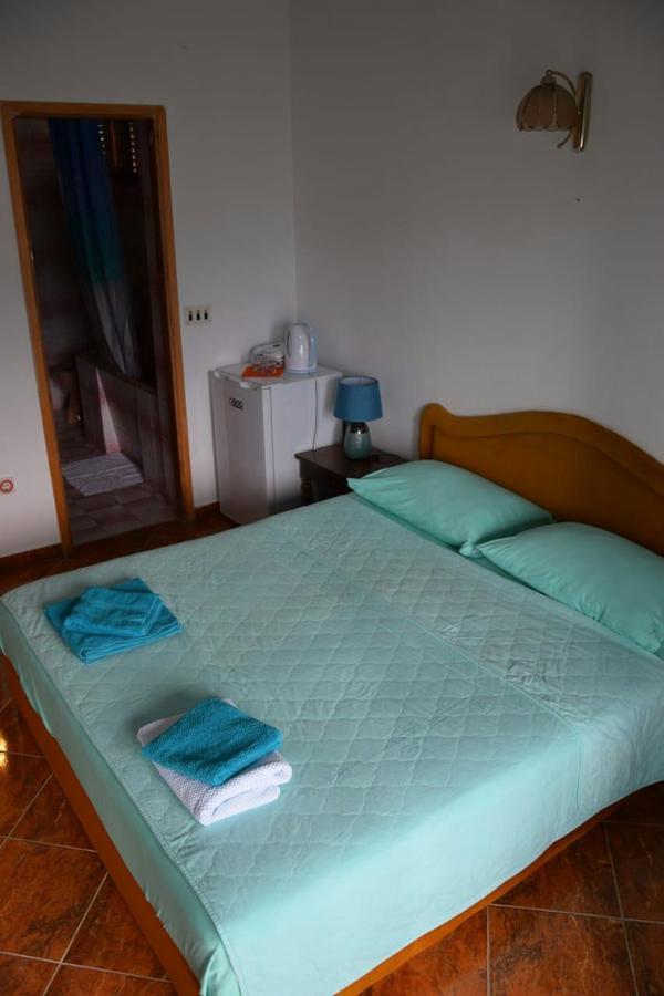 בודווה Apartman Becir מראה חיצוני תמונה