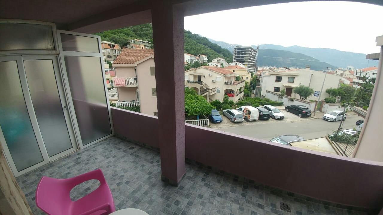 בודווה Apartman Becir מראה חיצוני תמונה