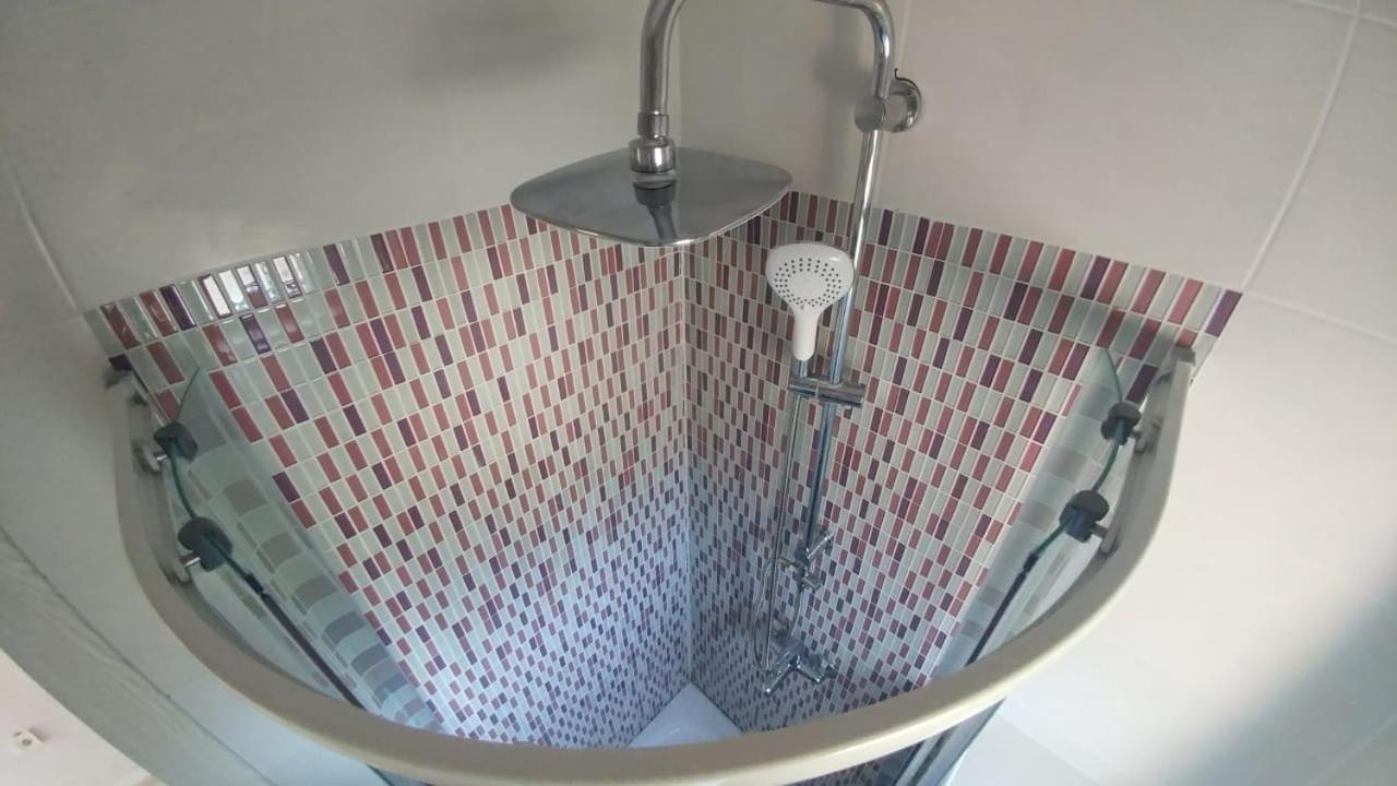 בודווה Apartman Becir מראה חיצוני תמונה